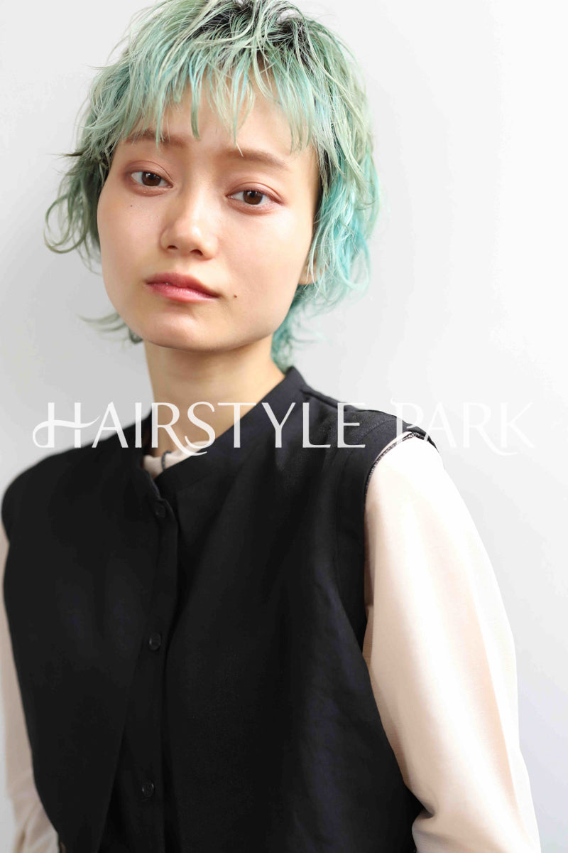 ヘアスタイル写真PhotoNo:273-1 (2) [ショート,ベリーショート