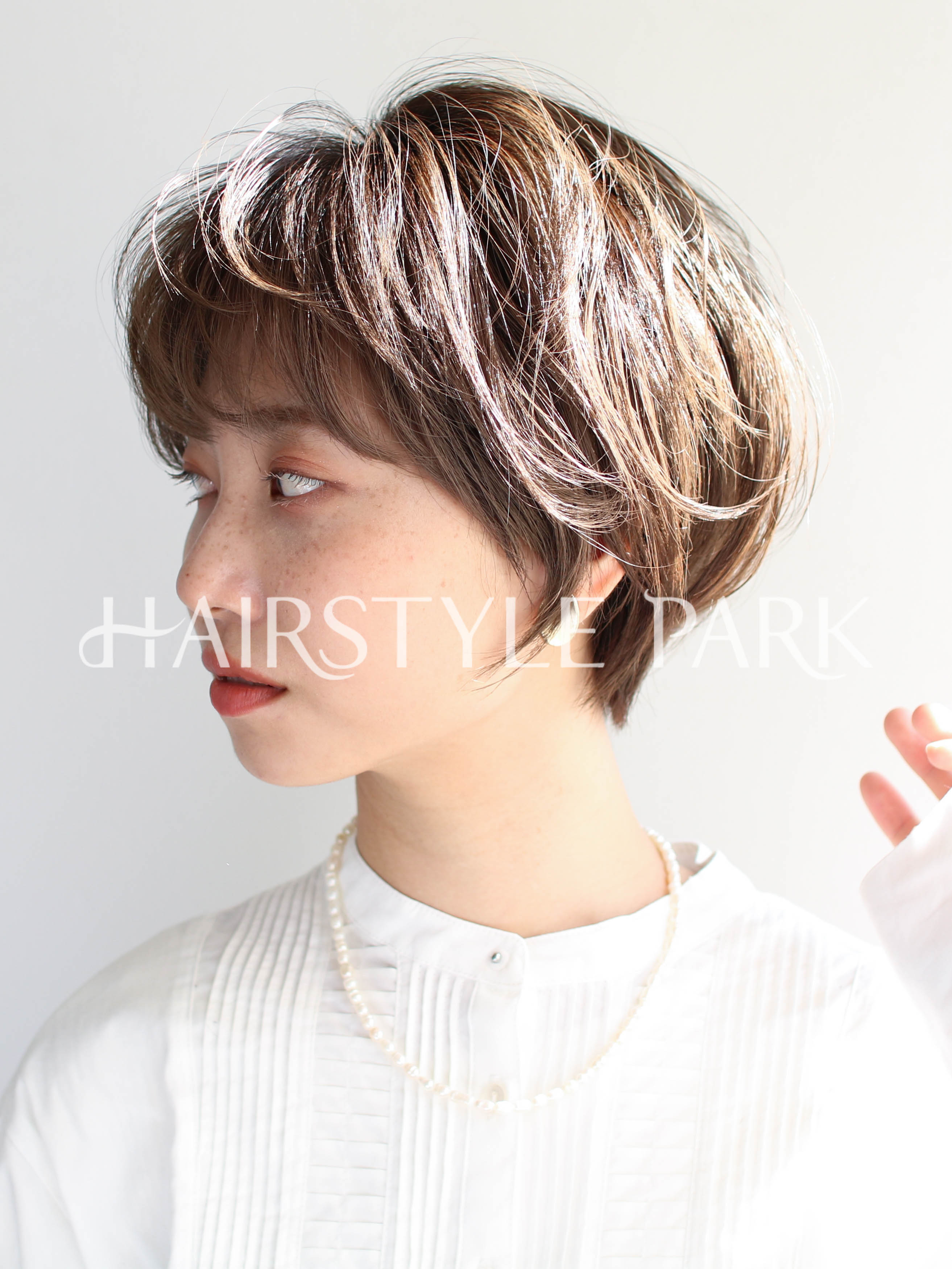 ヘアスタイル写真PhotoNo:126-1 (10) [ショート,ベリーショート
