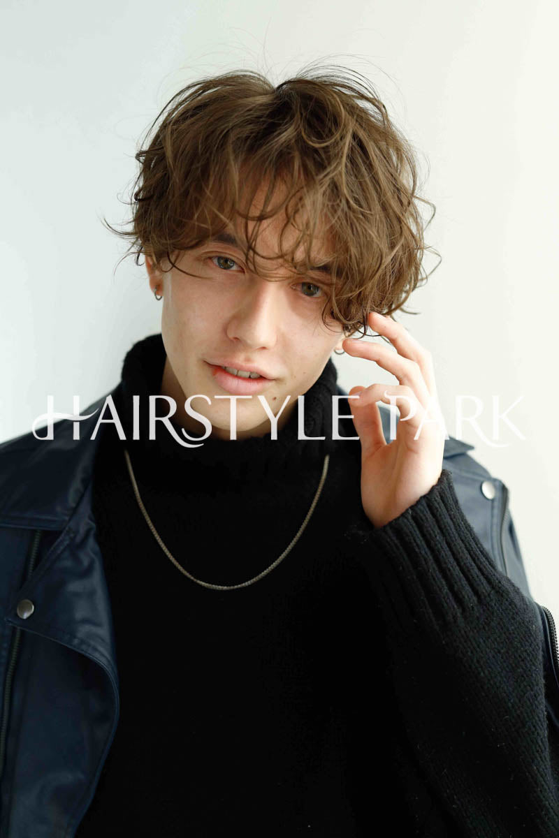 ヘアスタイルイメージ ヘアスタイル写真PhotoNo:219-1 (5) [ショート,メンズ,ナチュラル,外国