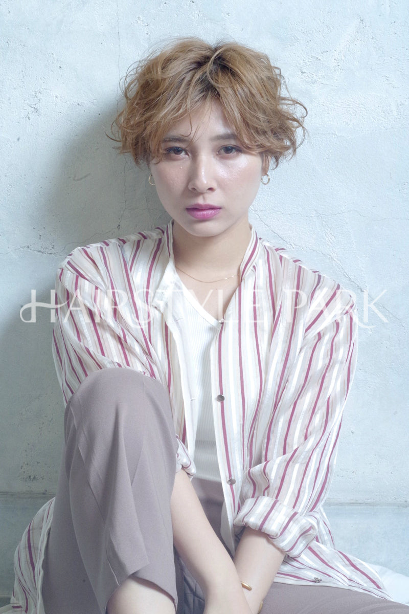 ヘアスタイル写真PhotoNo:59-1 (8) [ショート,レディース,モード