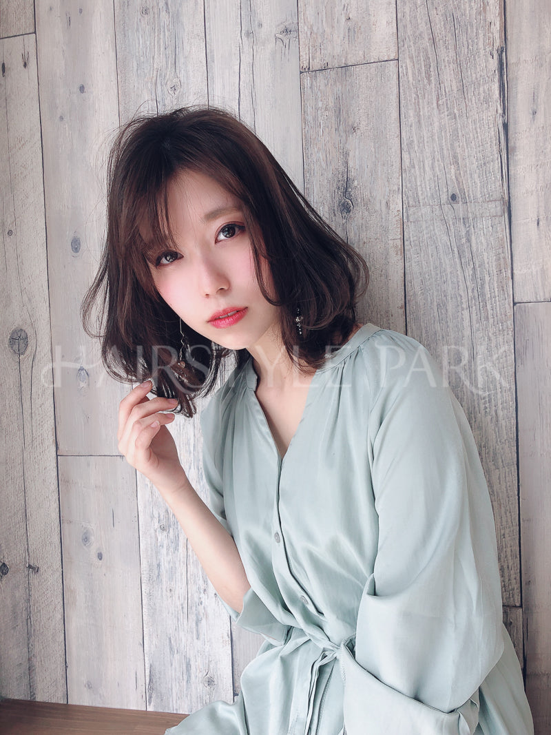ヘアスタイル写真PhotoNo:8-2 (2)[ミディアム,レディース,モテ