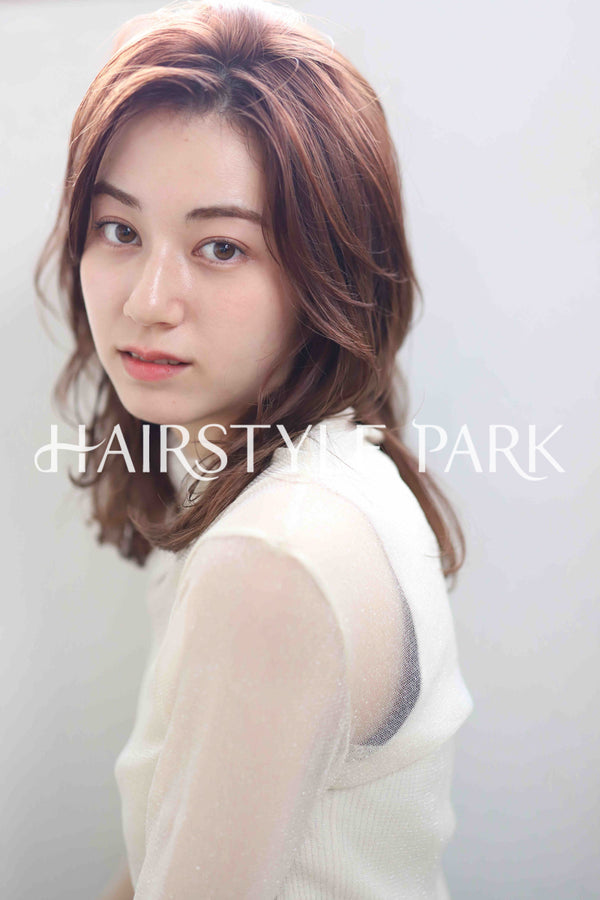 ヘアスタイル写真PhotoNo:312-1 (6) [ロング,レディース,ナチュラル,オフィス / コンサバ,カラー,縦型 ]
