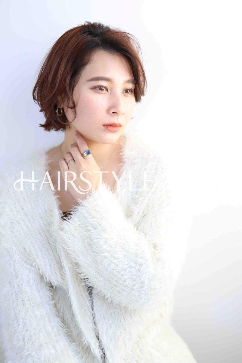 ヘアスタイル写真PhotoNo:320-1 (3) [ショートミディアム,レディース,ナチュラル,クール / かっこいい,カラー,縦型 ]