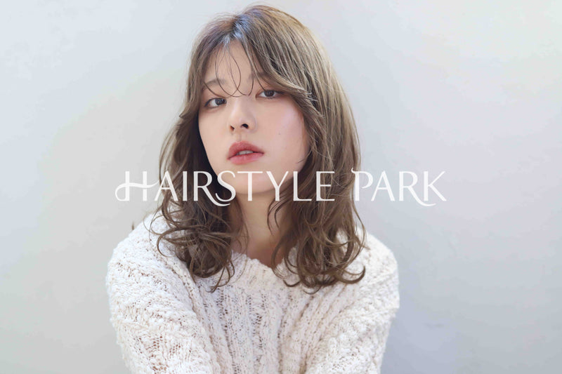 ヘアスタイル写真PhotoNo:330-2 (15) [ロング,レディース,オフィス / コンサバ,パーマ,縦型 ]