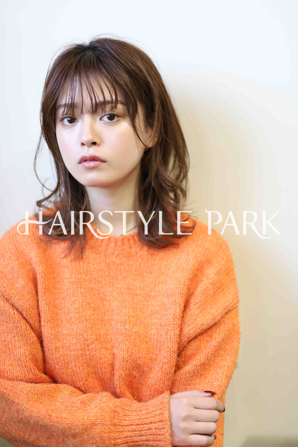 ヘアスタイル写真PhotoNo:336-1 (1) [ロング,レディース,ナチュラル,クール / かっこいい,パーマ,縦型 ]