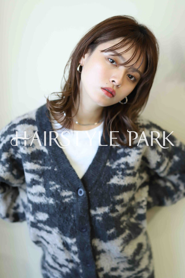 ヘアスタイル写真PhotoNo:336-3 (23) [ロング,レディース,ナチュラル,クール / かっこいい,パーマ,縦型 ]