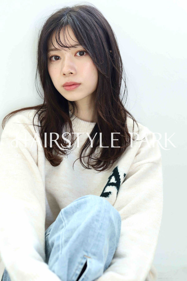 ヘアスタイル写真PhotoNo:337-1 (20) [ロング,レディース,クール / かっこいい,パーマ,縦型 ]