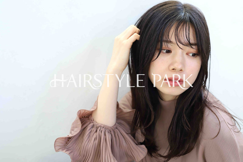 ヘアスタイル写真PhotoNo:337-2 (29) [ロング,レディース,クール / かっこいい,パーマ,縦型 ]