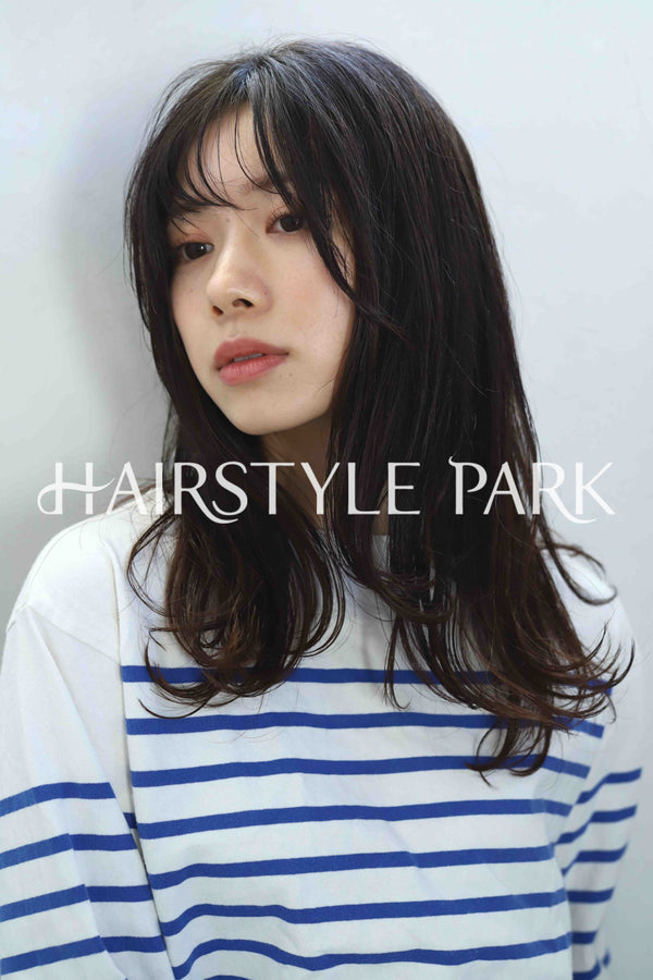 ヘアスタイル写真PhotoNo:337-3 (1) [ロング,レディース,クール / かっこいい,パーマ,縦型 ]