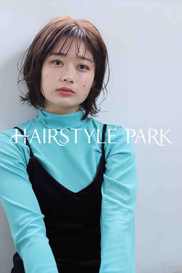 ヘアスタイル写真PhotoNo:341-1 (10) [ミディアム,レディース,ナチュラル,パーマ,縦型 ]