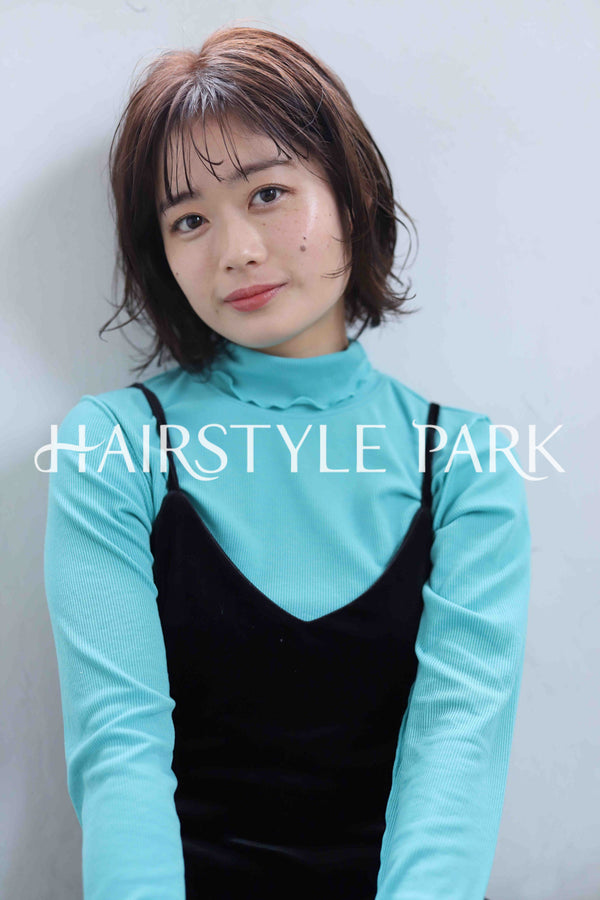 ヘアスタイル写真PhotoNo:341-1 (11) [ミディアム,レディース,ナチュラル,パーマ,縦型 ]
