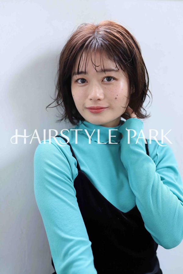ヘアスタイル写真PhotoNo:341-1 (16) [ミディアム,レディース,ナチュラル,パーマ,縦型 ]