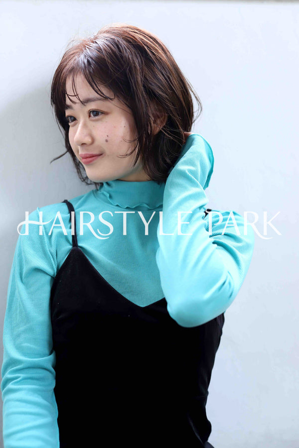 ヘアスタイル写真PhotoNo:341-1 (8) [ミディアム,レディース,ナチュラル,パーマ,縦型 ]