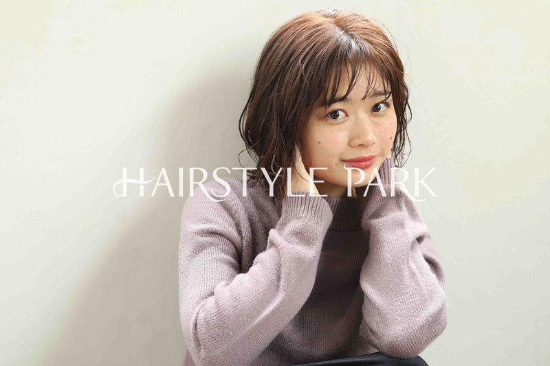 ヘアスタイル写真PhotoNo:341-2 (16) [ミディアム,レディース,ナチュラル,パーマ,縦型 ]