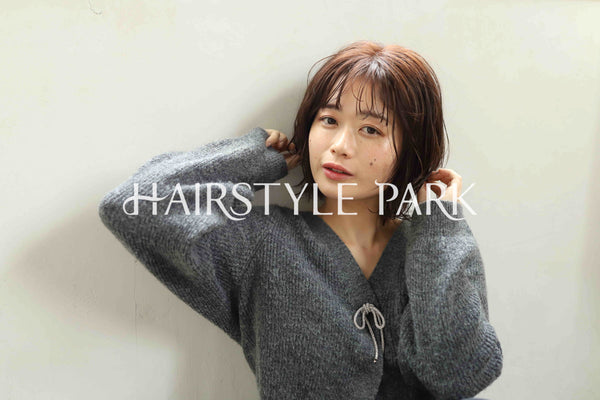 ヘアスタイル写真PhotoNo:341-3 (1) [ミディアム,レディース,ナチュラル,パーマ,縦型 ]
