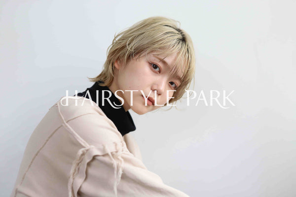 ヘアスタイル写真PhotoNo:342-1 (3) [ショートミディアム,レディース,カジュアル,クール / かっこいい,カット,カラー,ダブルカラー,縦型 ]