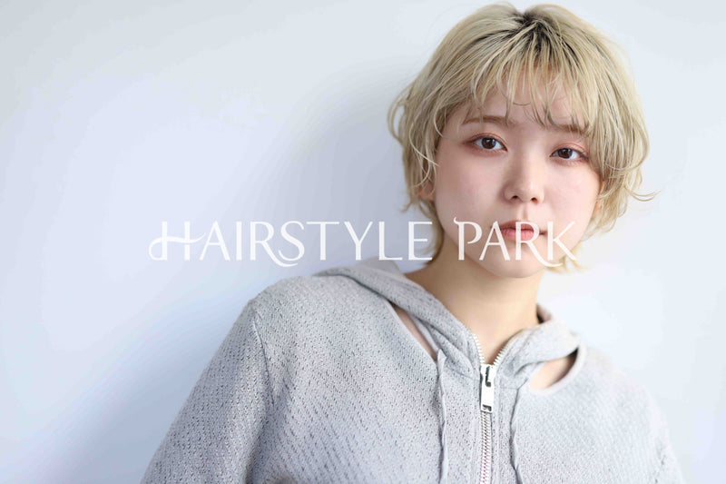 ヘアスタイル写真PhotoNo:342-2 (10) [ショートミディアム,レディース,カジュアル,クール / かっこいい,カット,カラー,ダブルカラー,縦型 ]