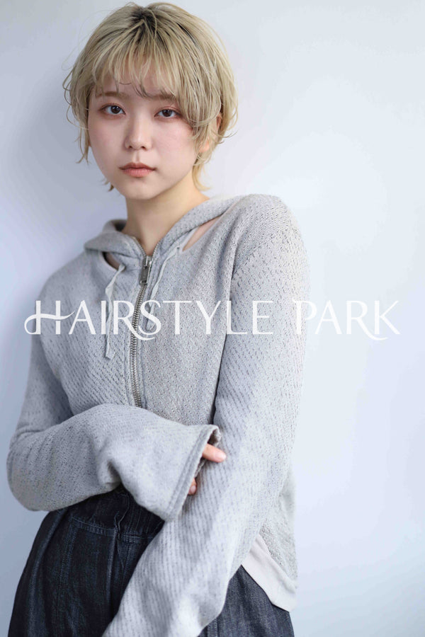 ヘアスタイル写真PhotoNo:342-2 (19) [ショートミディアム,レディース,カジュアル,クール / かっこいい,カット,カラー,ダブルカラー,縦型 ]