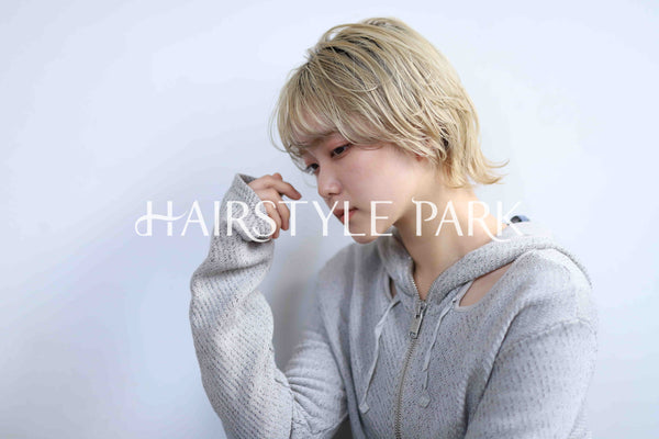 ヘアスタイル写真PhotoNo:342-2 (2) [ショートミディアム,レディース,カジュアル,クール / かっこいい,カット,カラー,ダブルカラー,縦型 ]