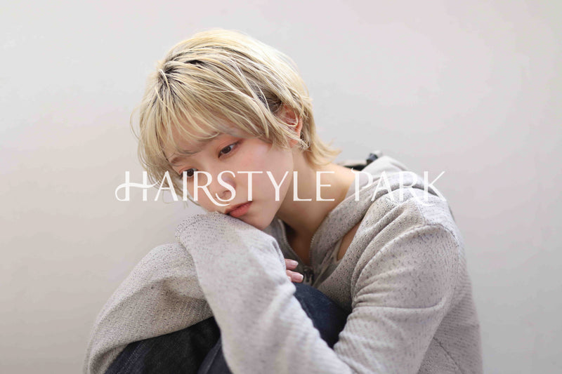ヘアスタイル写真PhotoNo:342-2 (37) [ショートミディアム,レディース,カジュアル,クール / かっこいい,カット,カラー,ダブルカラー,縦型 ]