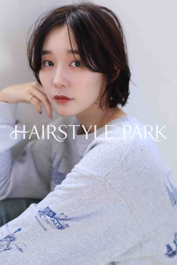 ヘアスタイル写真PhotoNo:344-1 (24) [ミディアム,レディース,ナチュラル,クール / かっこいい,カット,カラー,縦型 ]