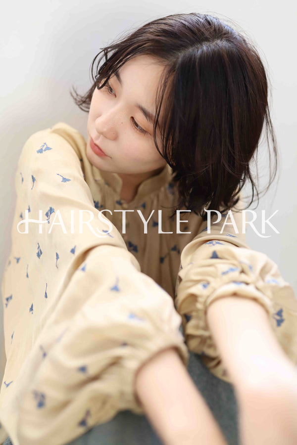 ヘアスタイル写真PhotoNo:344-3 (23) [ミディアム,レディース,ナチュラル,クール / かっこいい,カット,カラー,縦型 ]