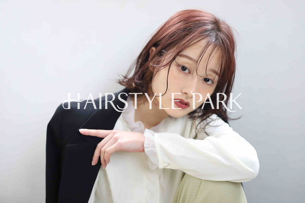 ヘアスタイル写真PhotoNo:345-4 (12) [ミディアム,レディース,ナチュラル,モテ・愛され,カラー,パーマ,縦型 ]