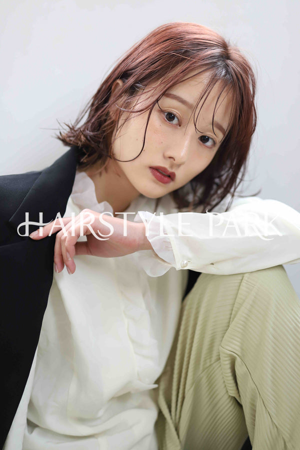 ヘアスタイル写真PhotoNo:345-4 (17) [ミディアム,レディース,ナチュラル,モテ・愛され,カラー,パーマ,縦型 ]