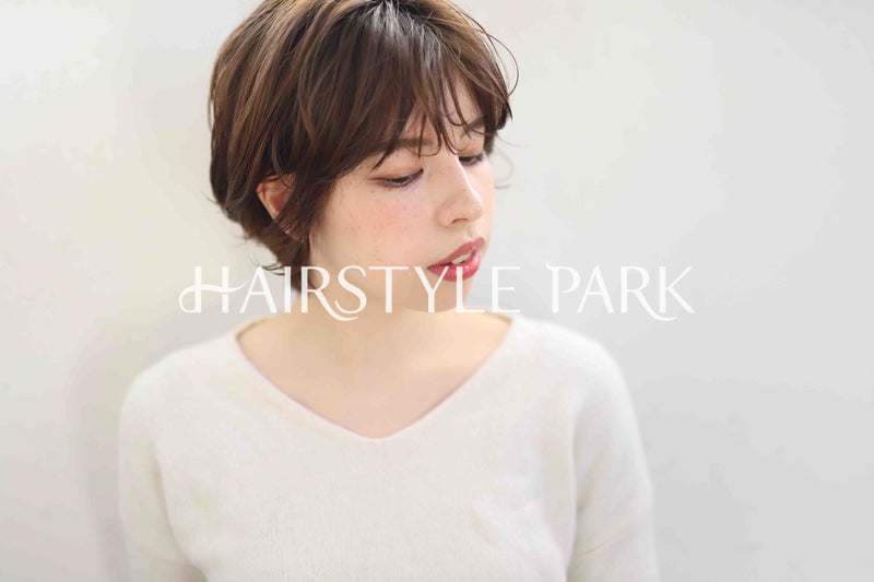 ヘアスタイル写真PhotoNo:346-1 (2) [ショート,レディース,ナチュラル,カラー,縦型 ]