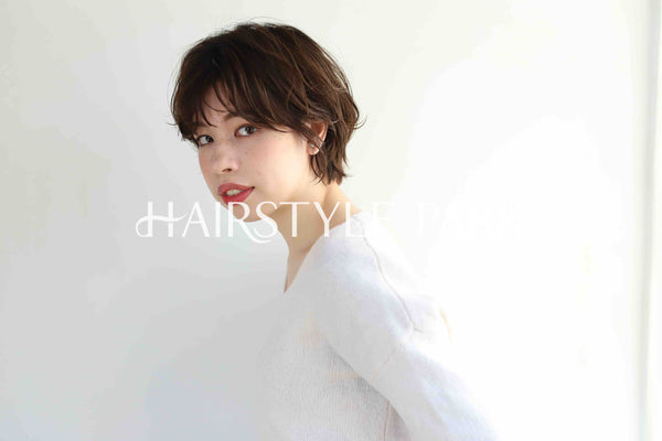 ヘアスタイル写真PhotoNo:346-2 (20) [ショート,レディース,ナチュラル,カラー,パーマ,縦型 ]