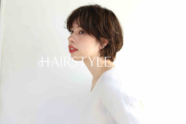ヘアスタイル写真PhotoNo:346-2 (22) [ショート,レディース,ナチュラル,カラー,パーマ,縦型 ]