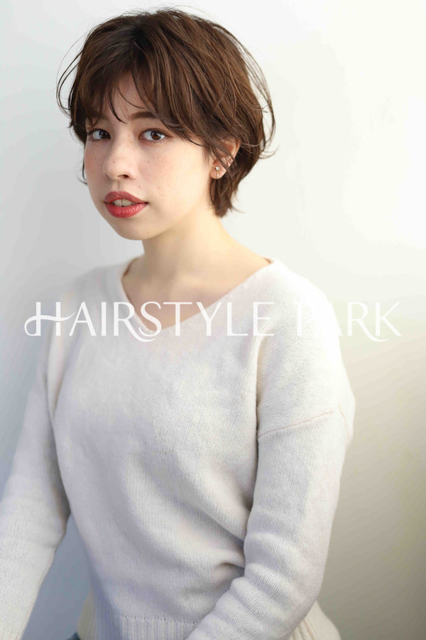 ヘアスタイル写真PhotoNo:346-2 (7) [ショート,レディース,ナチュラル,カラー,パーマ,縦型 ]