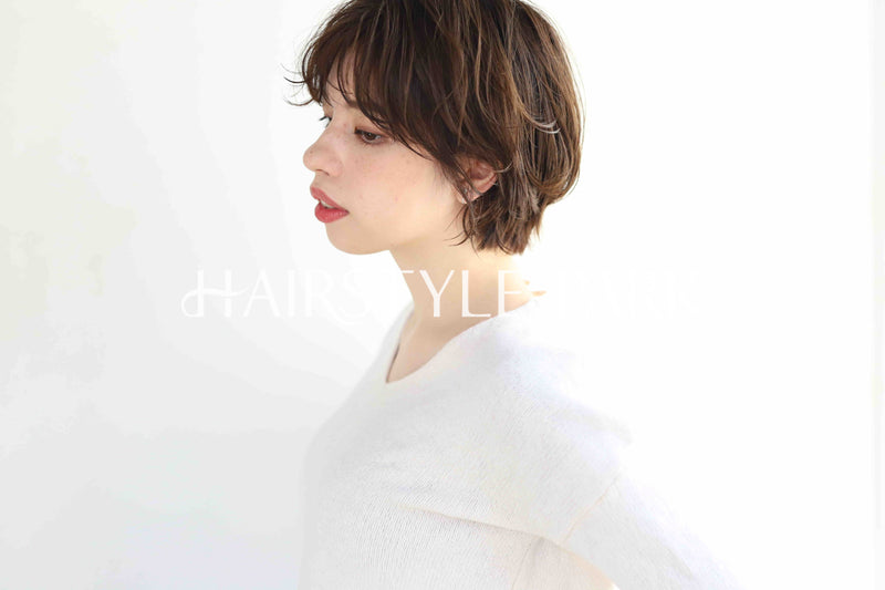 ヘアスタイル写真PhotoNo:346-3 (2) [ショート,レディース,ナチュラル,カラー,パーマ,縦型 ]