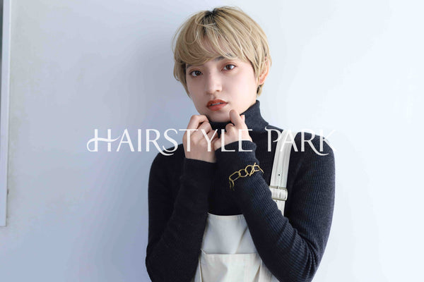 ヘアスタイル写真PhotoNo:347-1 (2) [ショート,レディース,カジュアル,カット,カラー,ダブルカラー,縦型 ]