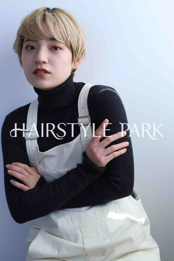 ヘアスタイル写真PhotoNo:347-2 (7) [ショート,レディース,カジュアル,カット,カラー,ダブルカラー,縦型 ]