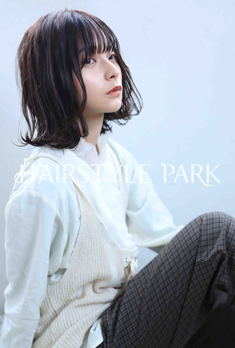 ヘアスタイル写真PhotoNo:348-1 (12) [ミディアム,レディース,ナチュラル,カラー,縦型 ]