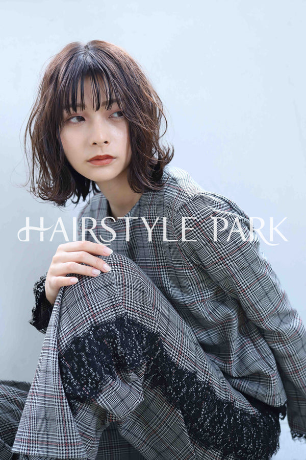ヘアスタイル写真PhotoNo:348-2 (12) [ミディアム,レディース,ナチュラル,パーマ,縦型 ]