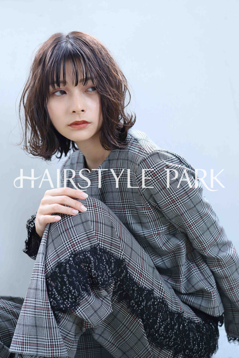 ヘアスタイル写真PhotoNo:348-2 (12) [ミディアム,レディース,ナチュラル,パーマ,縦型 ]