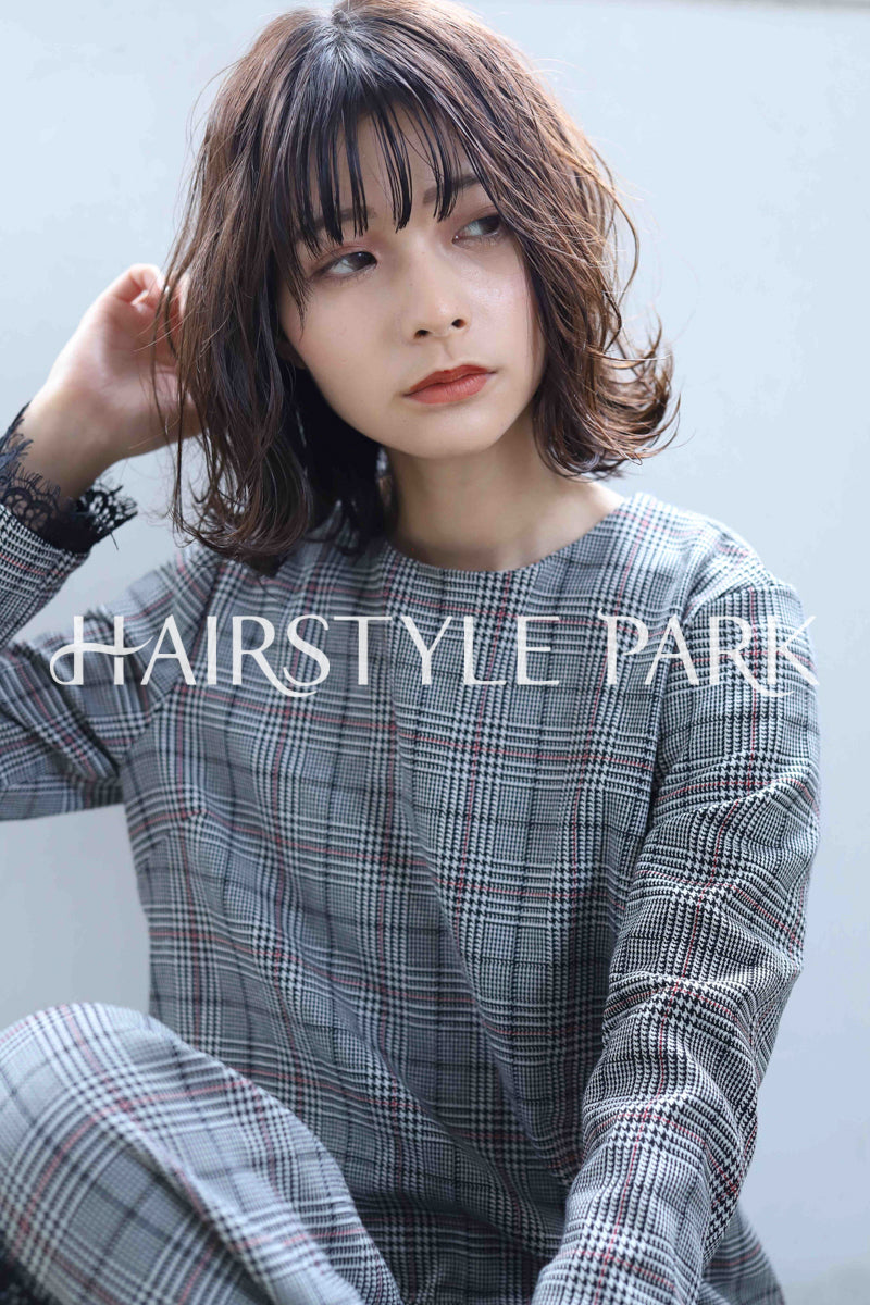 ヘアスタイル写真PhotoNo:348-2 (19) [ミディアム,レディース,ナチュラル,パーマ,縦型 ]