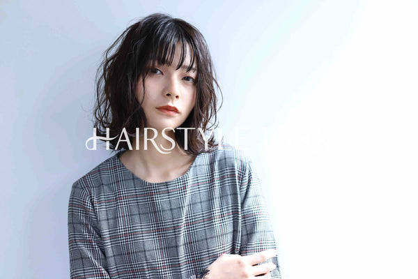 ヘアスタイル写真PhotoNo:348-2 (1) [ミディアム,レディース,ナチュラル,パーマ,縦型 ]