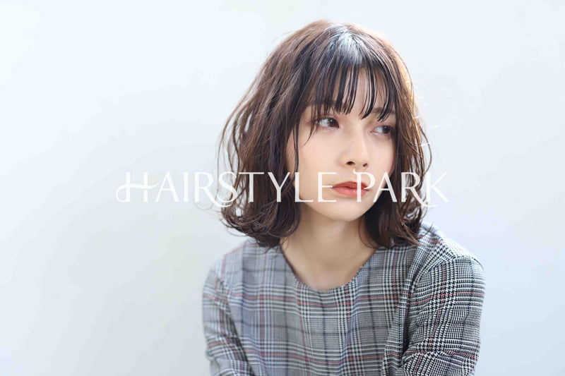 ヘアスタイル写真PhotoNo:348-2 (8) [ミディアム,レディース,ナチュラル,パーマ,縦型 ]