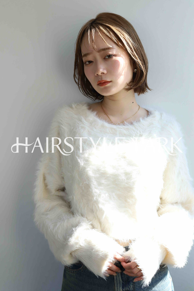 ヘアスタイル写真PhotoNo:349-4 (2) [ミディアム,レディース,カジュアル,クール / かっこいい,カラー,ダブルカラー,縦型 ]
