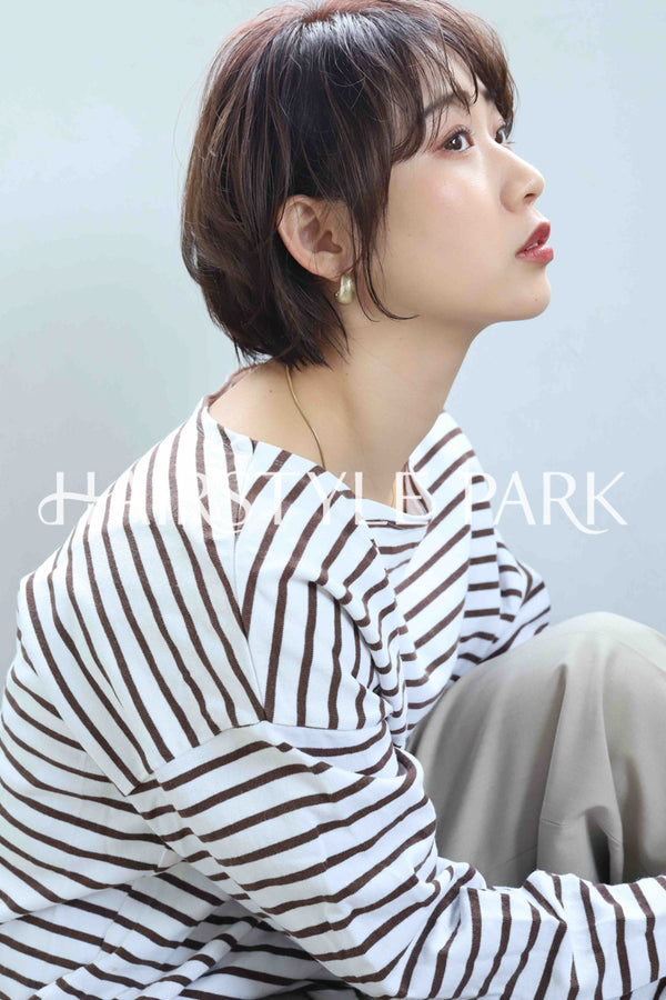 ヘアスタイル写真PhotoNo:350-2 (18) [ショート,レディース,ナチュラル,クール / かっこいい,カット,縦型 ]