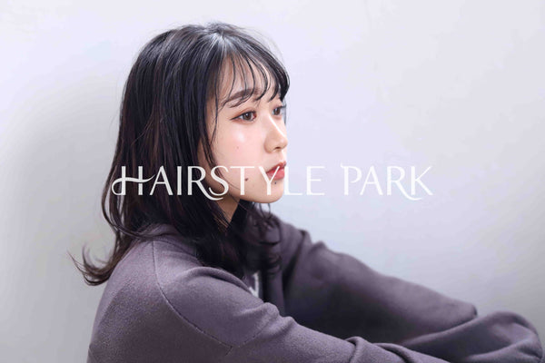 ヘアスタイル写真PhotoNo:352-1 (30) [ミディアムロング,レディース,ナチュラル,オフィス / コンサバ,カット,縦型 ]