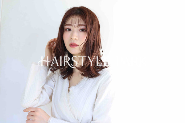 ヘアスタイル写真PhotoNo:355-1 (19) [ロング,レディース,オフィス / コンサバ,カラー,パーマ,縦型 ]