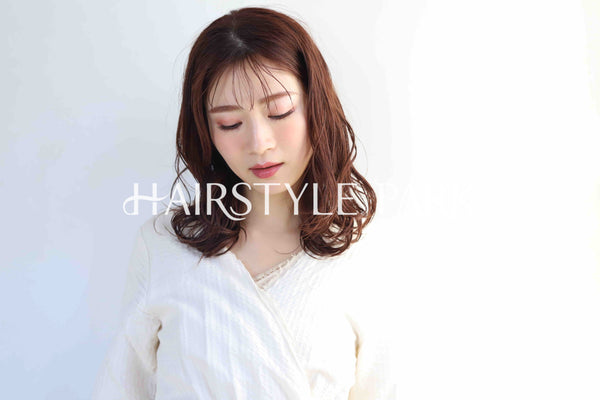 ヘアスタイル写真PhotoNo:355-1 (2) [ロング,レディース,オフィス / コンサバ,カラー,パーマ,縦型 ]
