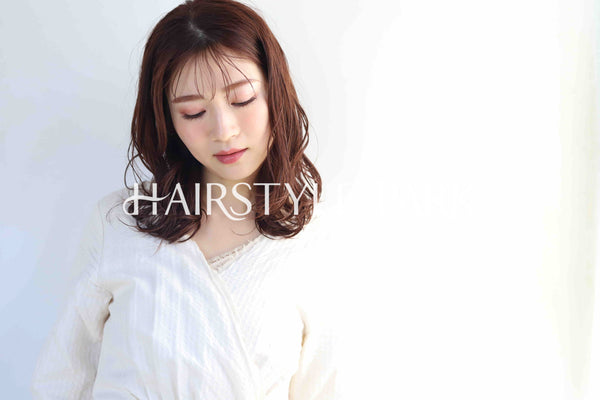 ヘアスタイル写真PhotoNo:355-1 (3) [ロング,レディース,オフィス / コンサバ,カラー,パーマ,縦型 ]