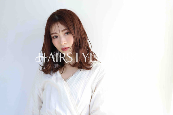 ヘアスタイル写真PhotoNo:355-1 (7) [ロング,レディース,オフィス / コンサバ,カラー,パーマ,縦型 ]