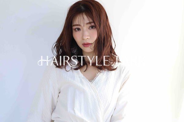 ヘアスタイル写真PhotoNo:355-1 (8) [ロング,レディース,オフィス / コンサバ,カラー,パーマ,縦型 ]