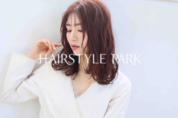 ヘアスタイル写真PhotoNo:355-2 (21) [ロング,レディース,オフィス / コンサバ,カラー,パーマ,縦型 ]